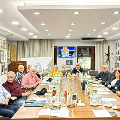 Σε πολλά ταμπλό