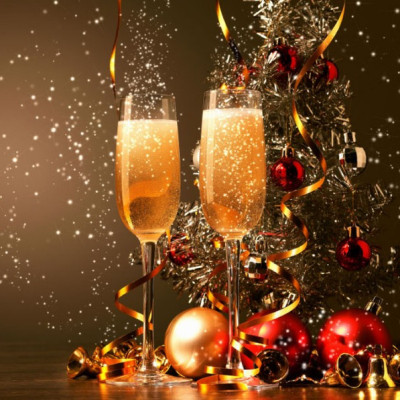 Απολαύστε λαμπερό ρεβεγιόν στο Holiday Inn Thessaloniki