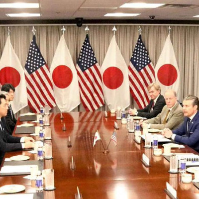 ΗΠΑ και Ιαπωνία «ενώνουν» το στρατιωτικό τους μέτωπο απέναντι στην Κίνα - Σε νέα συμφωνία οι δύο χώρες