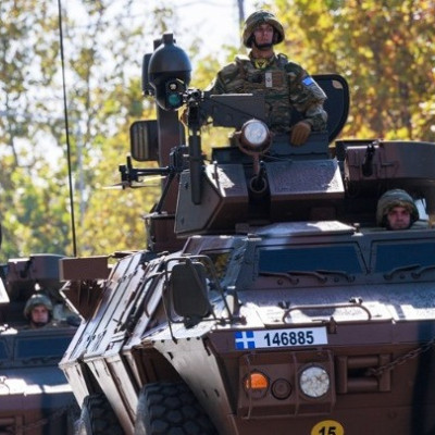 Politico: Η Ευρώπη έχει όπλα, όμως δεν μπορεί να διεξάγει πόλεμο χωρίς τις Ηνωμένες Πολιτείες