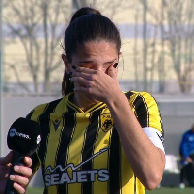 Ξέσπασε ποδοσφαιρίστρια με δάκρυα στα μάτια: «Δεν γίνεται άλλο με την οπαδική βία» (βίντεο)