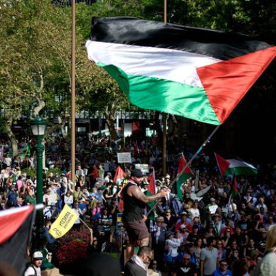 Αυστραλία: Έντονα επεισόδια μεταξύ αστυνομίας και διαδηλωτών στις διαμαρτυρίες για την άφιξη του Ισραηλινού προέδρου (βίντεο)