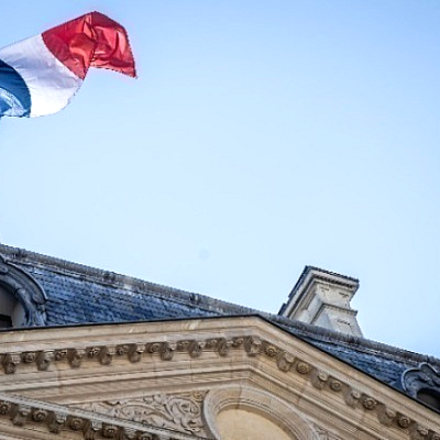 Αντιδράσεις στην απόφαση του υπουργείου Εσωτερικών να εντάξει το κόμμα της Ανυπότακτης Γαλλίας στην άκρα αριστερά