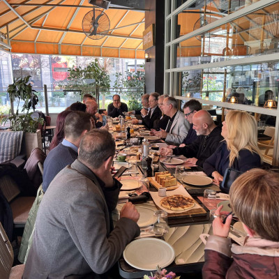 Αναβλήθηκε το τετ-α-τετ του Καράογλου στο Μαξίμου