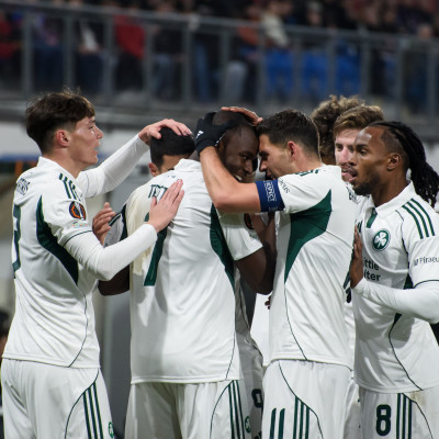 Europa League: Στους «16» ο Παναθηναϊκός, απέκλεισε τη Βικτόρια Πλζεν στα πέναλτι