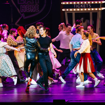 Το θρυλικό Grease The Musical έρχεται στο Μέγαρο Μουσικής Θεσσαλονίκης