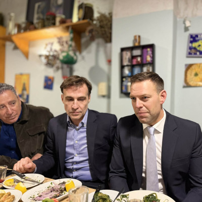 Με μενού εφ' όλης της ύλης