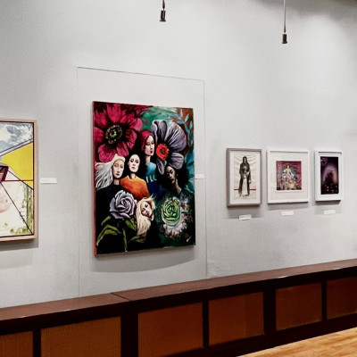 «Γυναίκα & Φως»: Η δύναμη της γυναικείας φωνής «φωτίζει» το Μουσείο Μακεδονικού Αγώνα