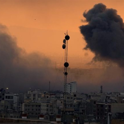 Μέση Ανατολή: Αντίποινα της Χεζμπολάχ για τον θάνατο του Χαμενεΐ – Απειλές Ιράν για πυραύλους-μαμούθ