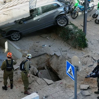 Νέο κύμα επιθέσεων του Ιράν κατά Ισραήλ και Εμιράτων - Η οργισμένη ανακοίνωση μετά τις επιθέσεις στο Ντουμπάι