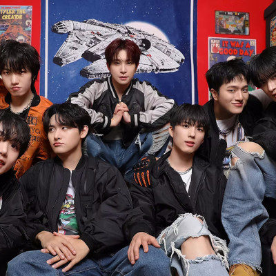 TRENDZ: Το K-Pop συγκρότημα που ξεσηκώνει την Gen Z για πρώτη φορά στη Θεσσαλονίκη