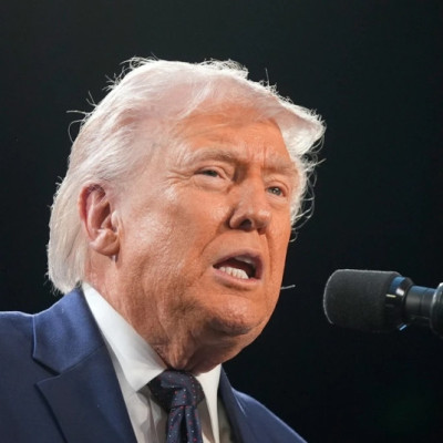 Wall Street Journal: Ο Τραμπ ενδέχεται να στείλει ένοπλες δυνάμεις για να πάρουν το ουράνιο του Ιράν