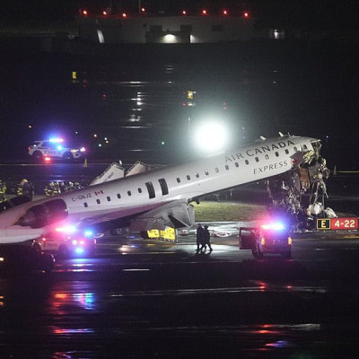 Βίντεο ντοκουμέντο: Η στιγμή που το αεροπλάνο της Air Canada συγκρούεται με πυροσβεστικό όχημα