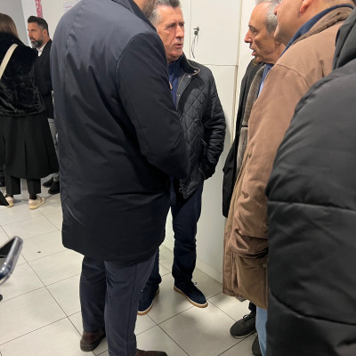 Μπρίφινγκ στο πόδι