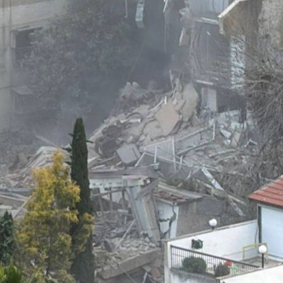 Ισραήλ: 4 τραυματίες από ιρανικό πύραυλο στη Χάιφα (βίντεο)