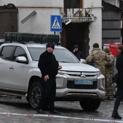 Oυκρανία: 58χρονος από την Μόσχα o ένοπλος που σκότωσε τουλάχιστον πέντε άτομα στο Κίεβο